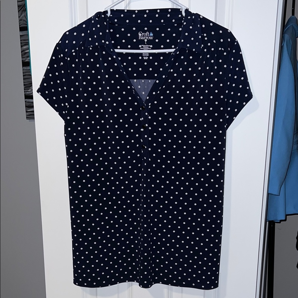 Croft & Barrow Dark Blue Polka Dot Button Down Shirt